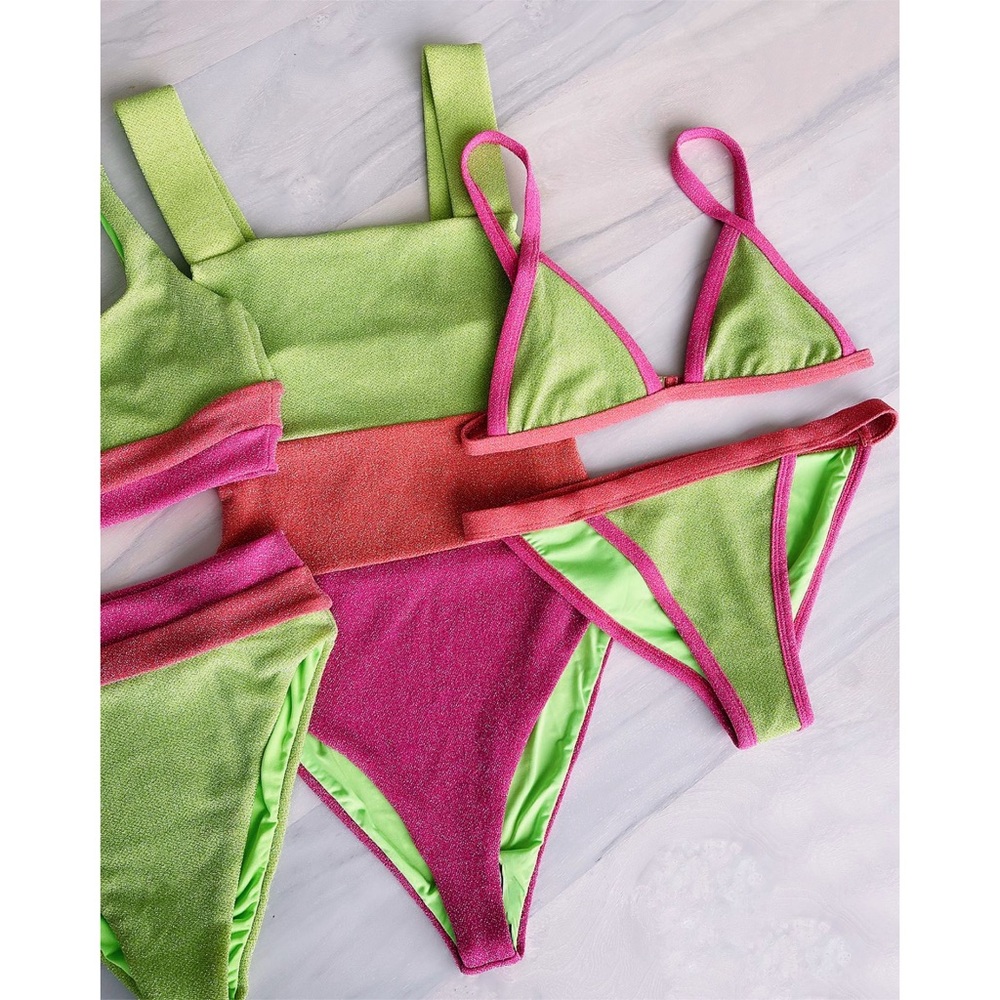 Beach Riot | Shimmer Bikini Set. - Picture 3 of 7